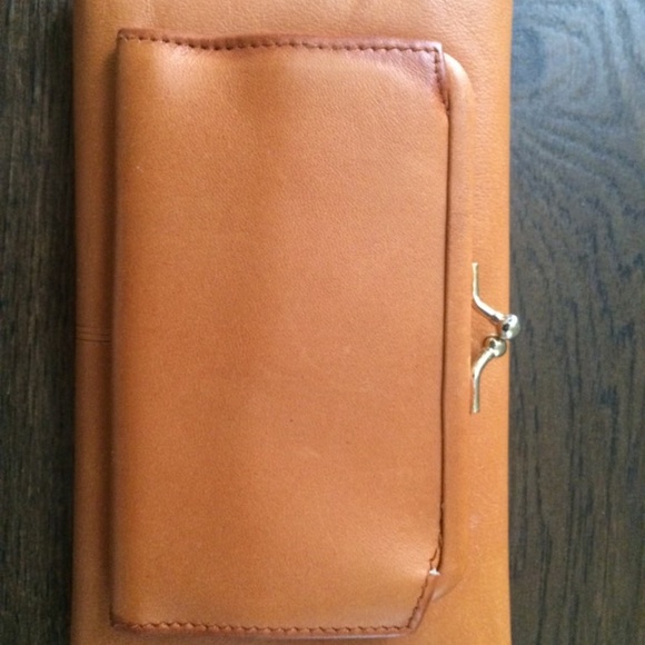 Wallet - Picture 2 of 5